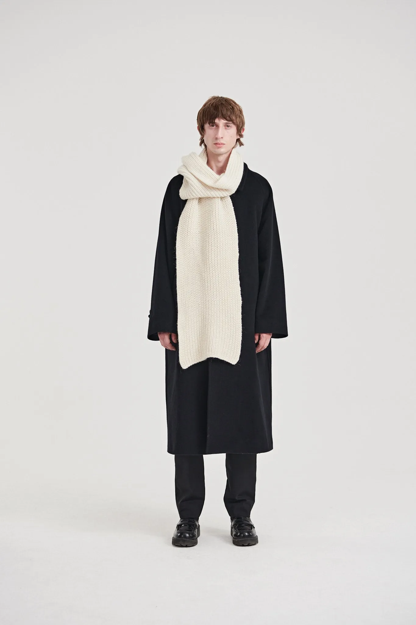 00 / Big Alpaca Scarf