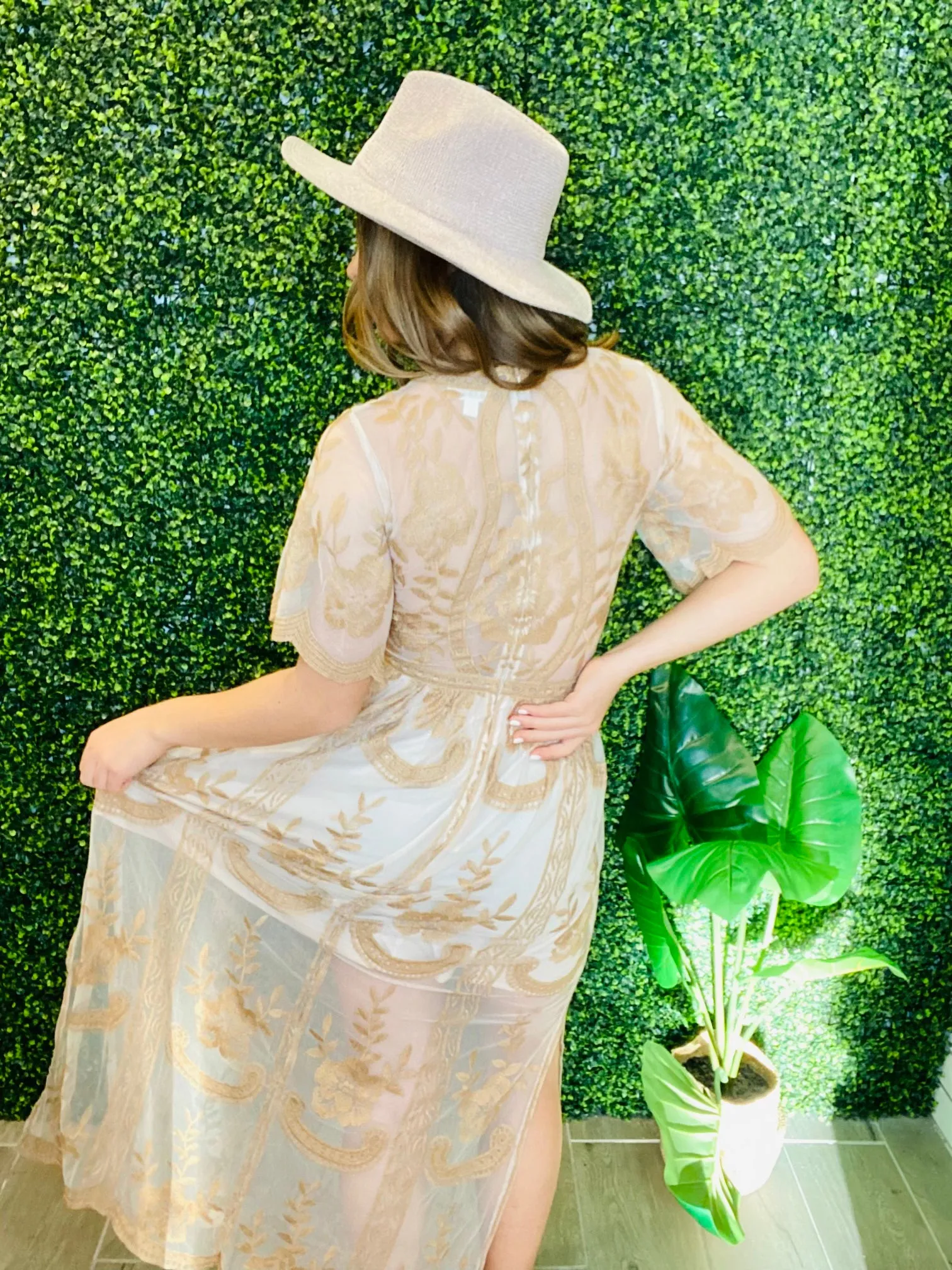A KIND OF MAGIC Boho Chic Long Lace Dress