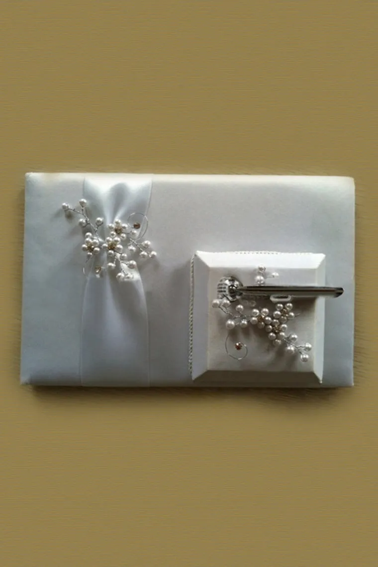 Delicate Pearl/Sash Guestbook & Pen Set