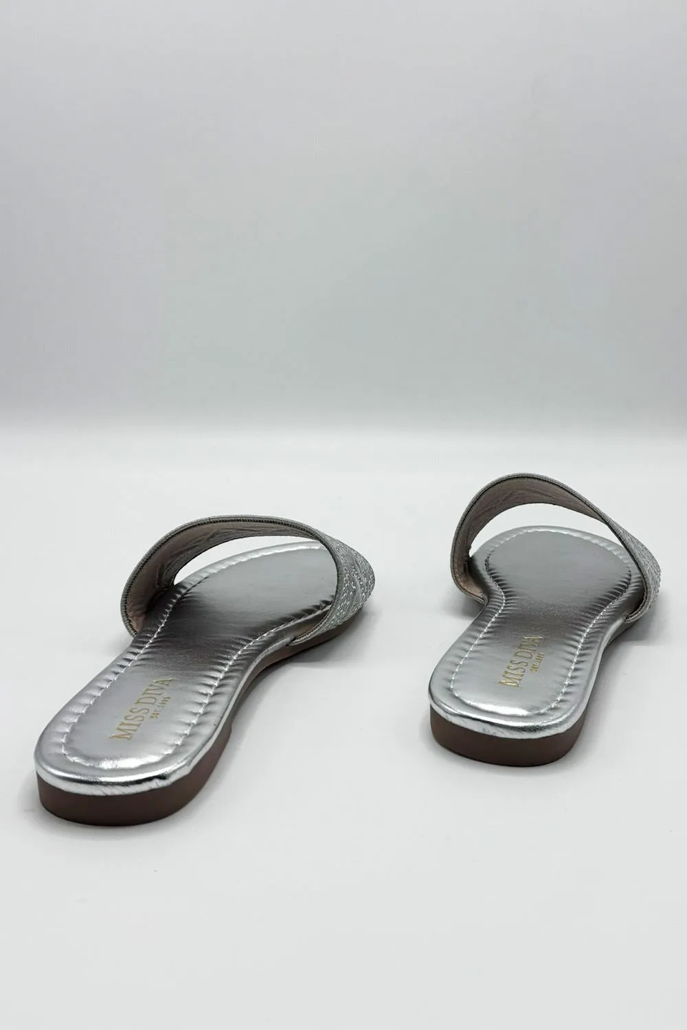 Kree Diamante Patterned Sliders in Silver