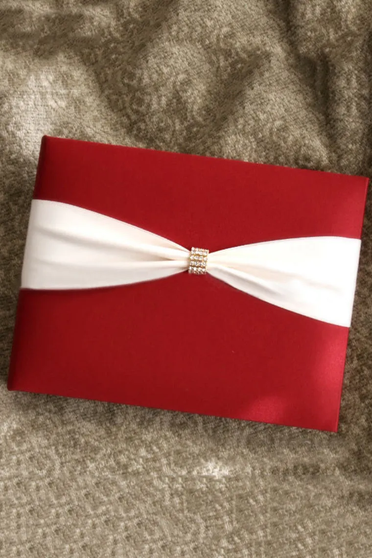 Perfect Rhinestones/Bow Guestbook & Pen Set