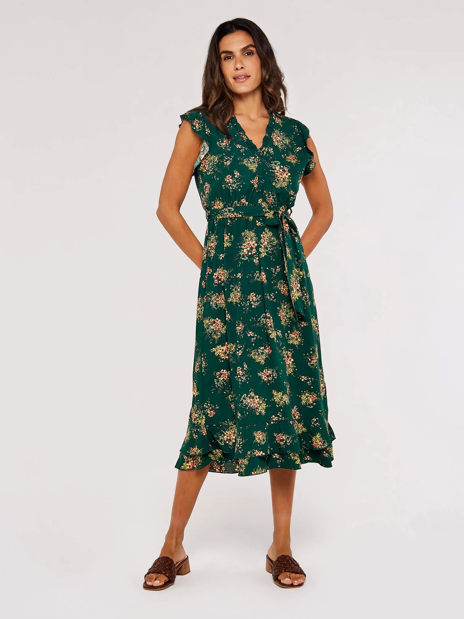 shonda dress in pine