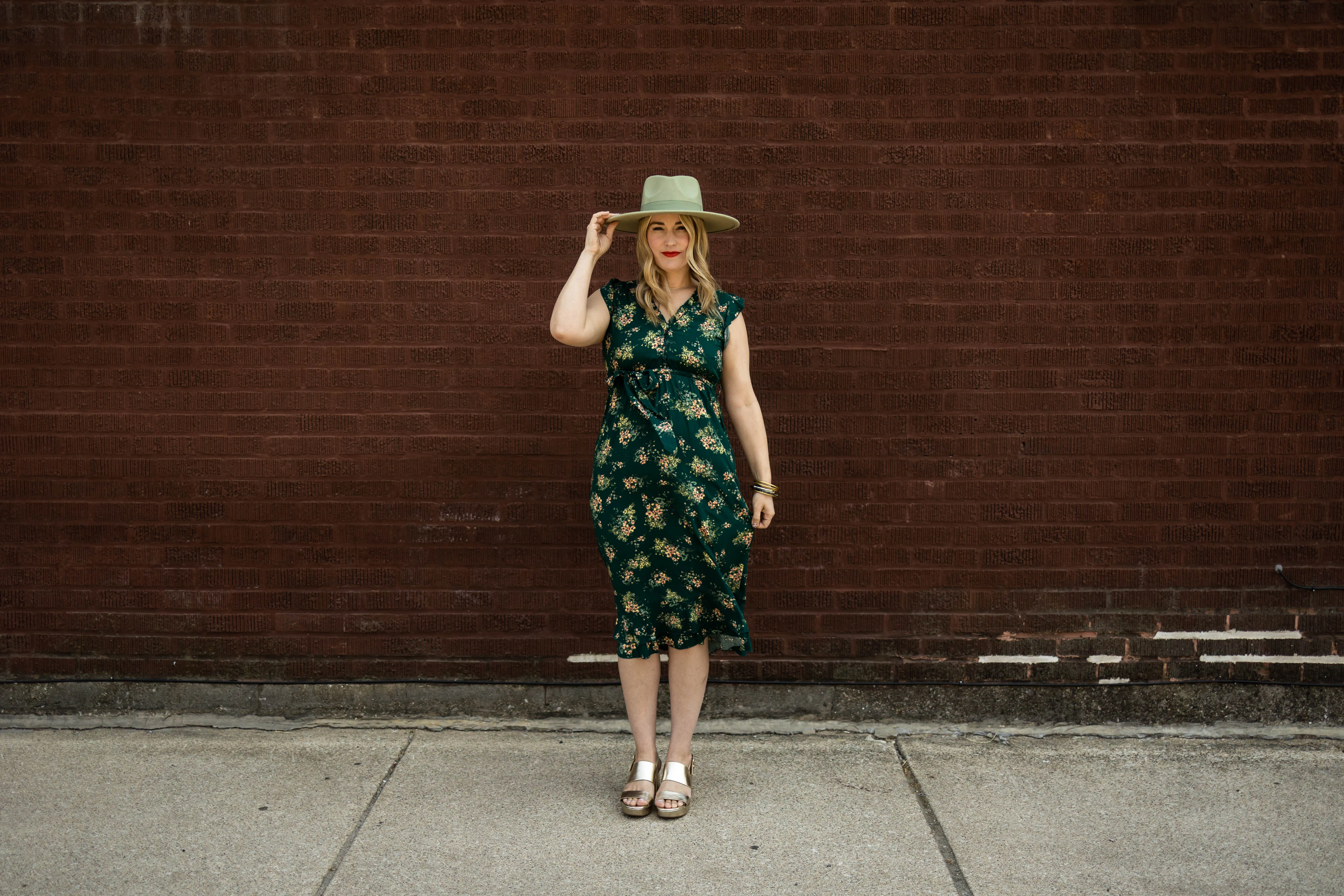 shonda dress in pine
