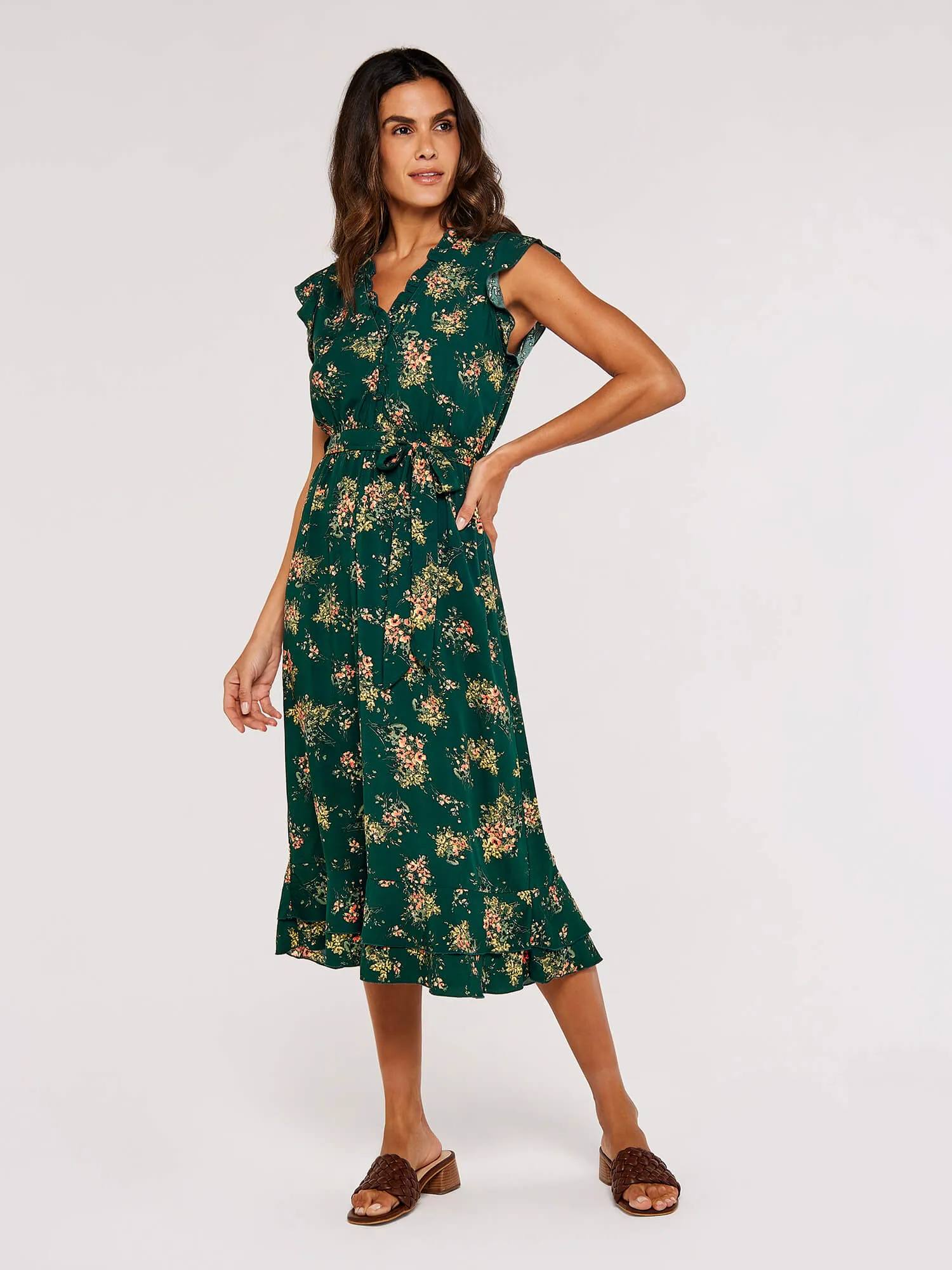 shonda dress in pine