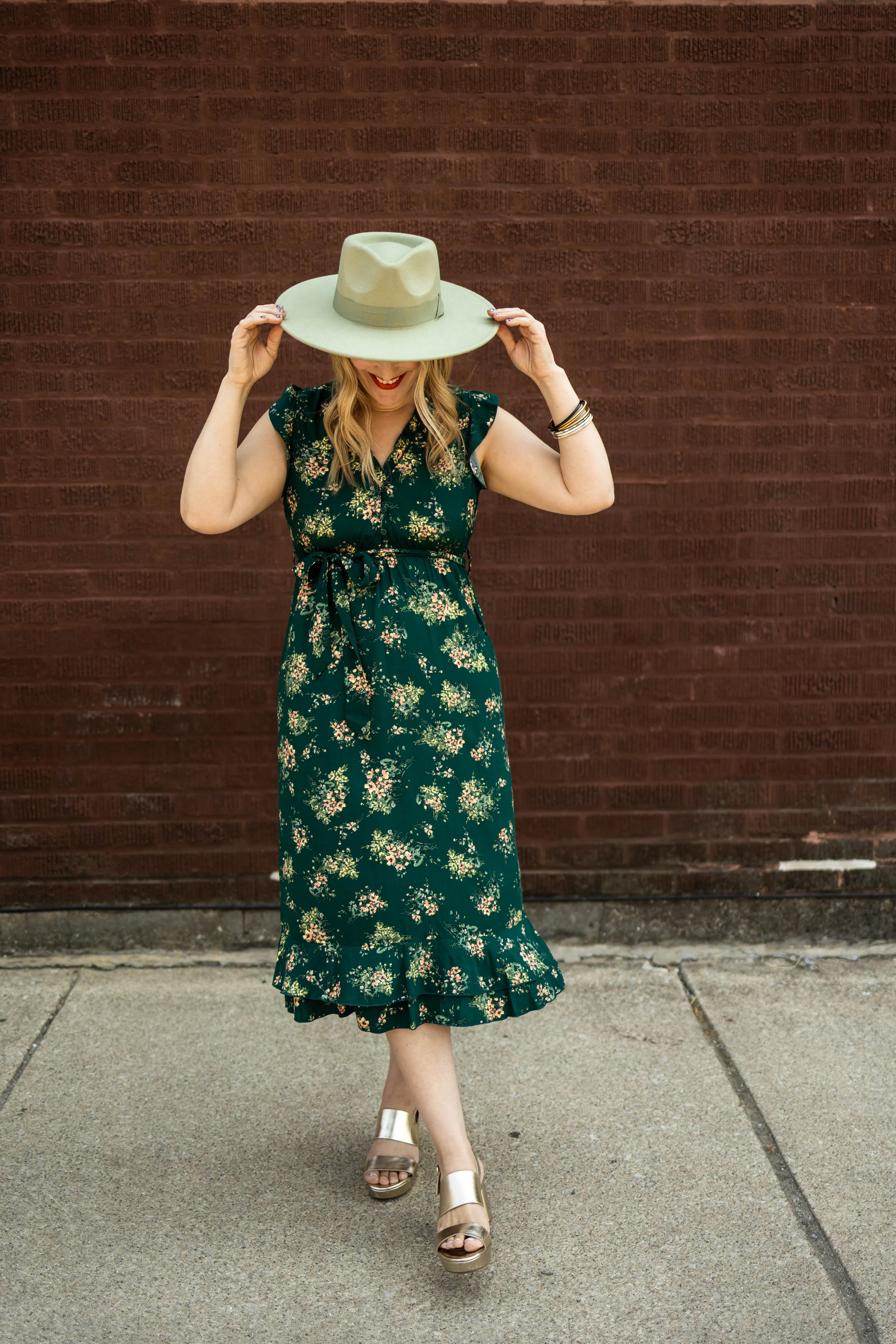 shonda dress in pine