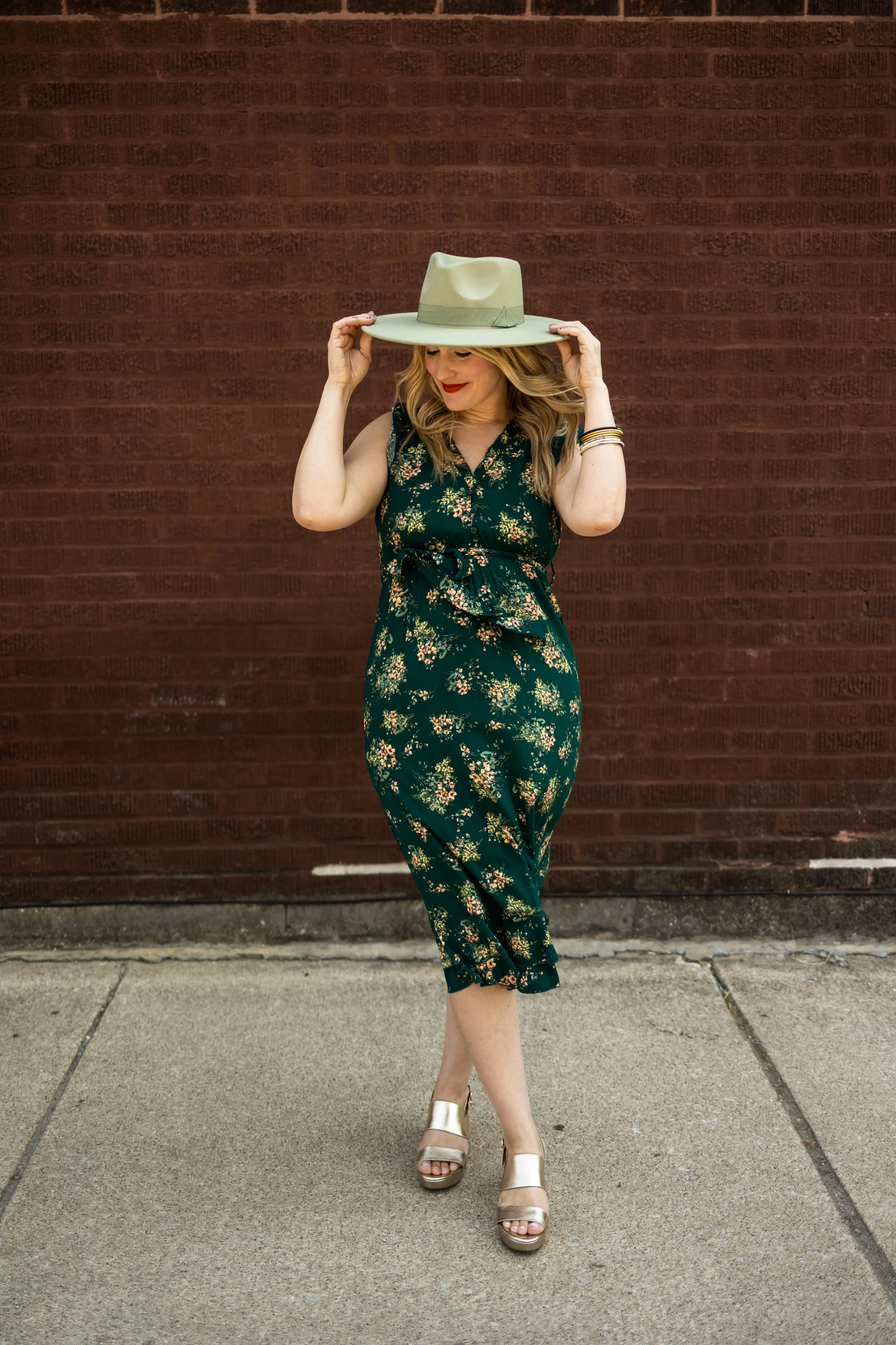 shonda dress in pine