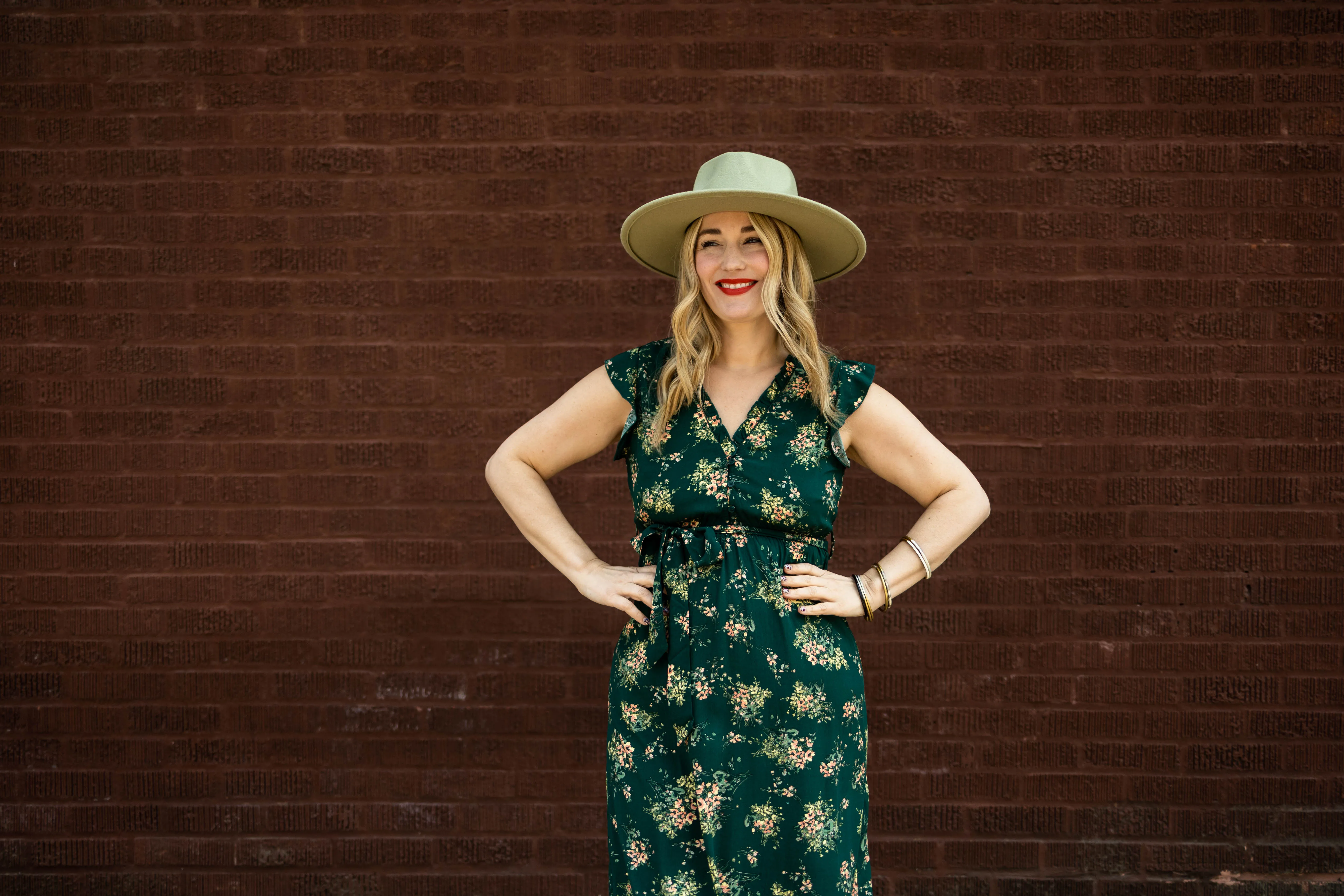 shonda dress in pine