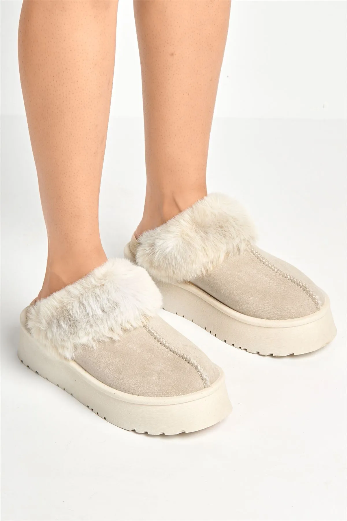Ursella Faux Fur Lining Flatform Slippers in Sand