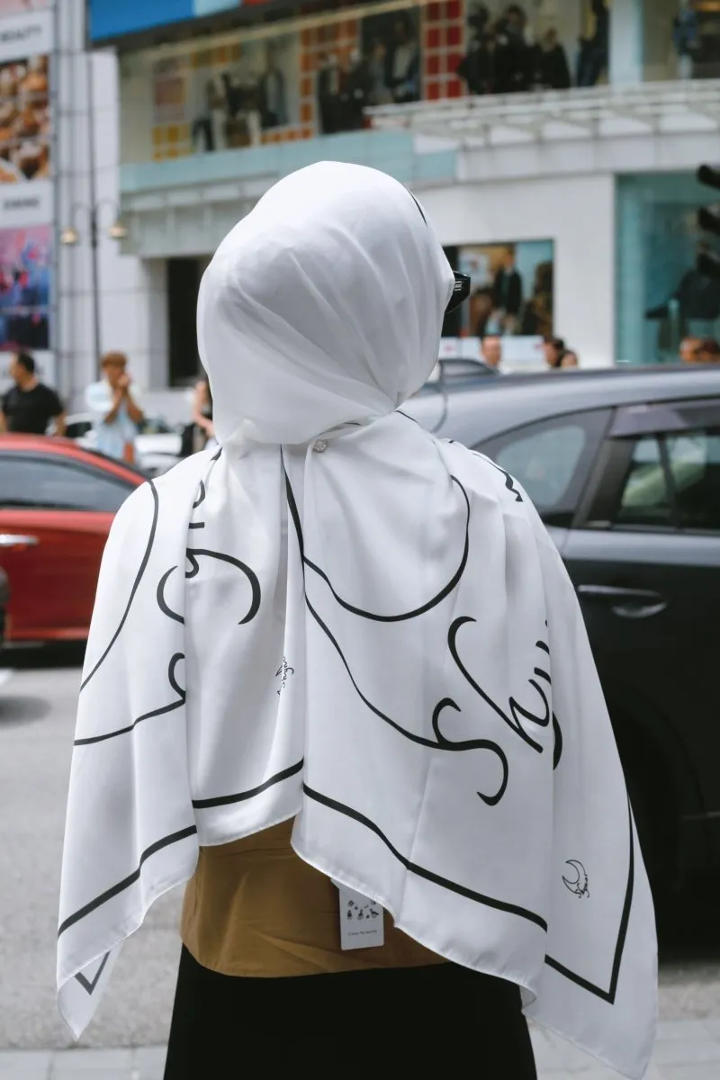 Versatile Minimalist Printed Hijab (MH090)