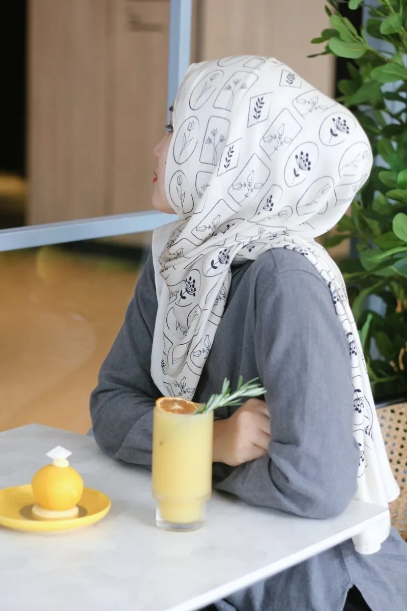 Versatile Minimalist Printed Hijab (MH090)