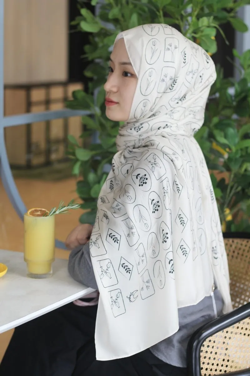Versatile Minimalist Printed Hijab (MH090)